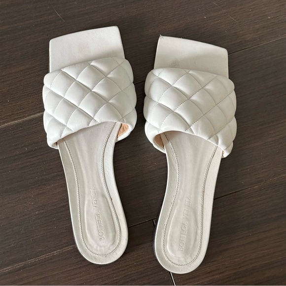 Bottega Veneta Square Toe Quilted Slide Sandals